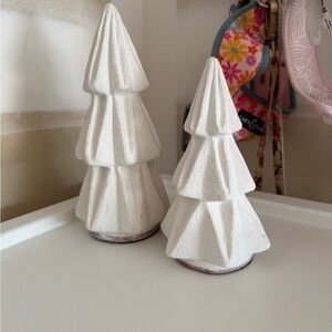 White Geometric Holiday Tree Decor